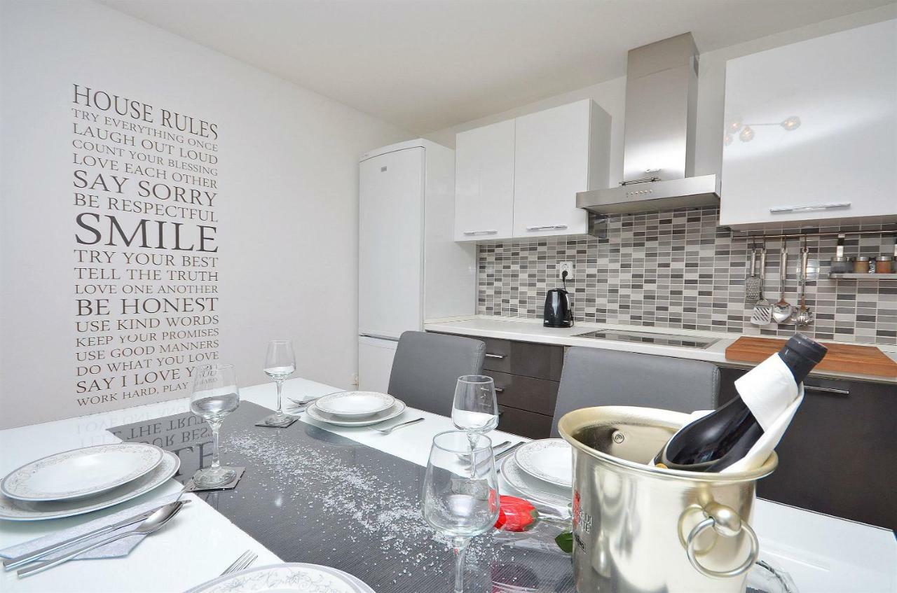 Matija Apartment ชิเบนิก ภายนอก รูปภาพ